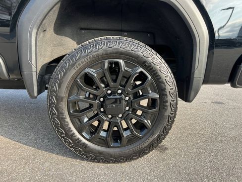 Used 2024 GMC Sierra 2500 AT4 w/ AT4 Premium Plus Package image 22