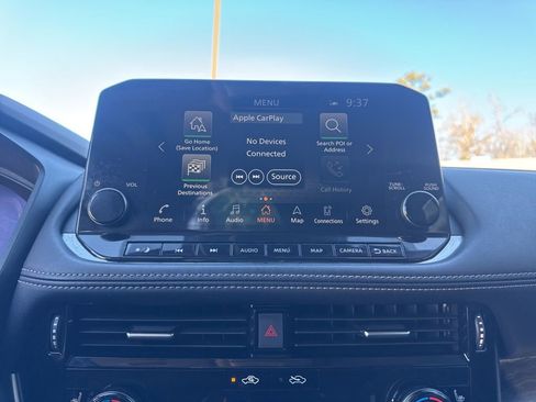 Used 2021 Nissan Rogue Platinum image 19