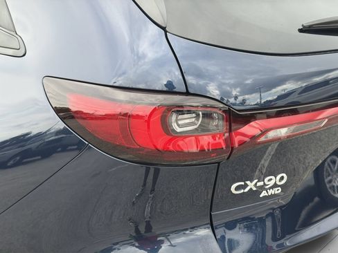 Used 2025 MAZDA CX-90 Plug-In Hybrid w/ Preferred AWD/4WD image 7