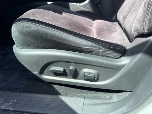 Used 2020 Nissan Murano SV AWD/4WD image 11