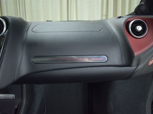 New 2026 McLaren GTS image 21