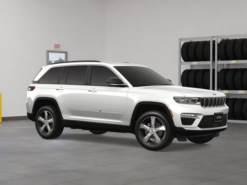 New 2024 Jeep Grand Cherokee Limited image 7