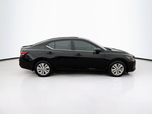 Used 2025 Nissan Sentra S FWD image 10