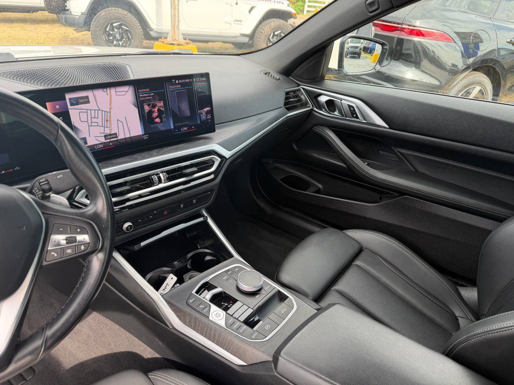 Used 2024 BMW 430i Convertible RWD image 14