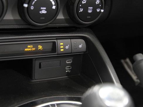 Certified 2024 MAZDA MX-5 Miata RF Club image 14