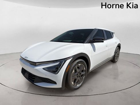 New 2026 Kia EV6 Light RWD image 7