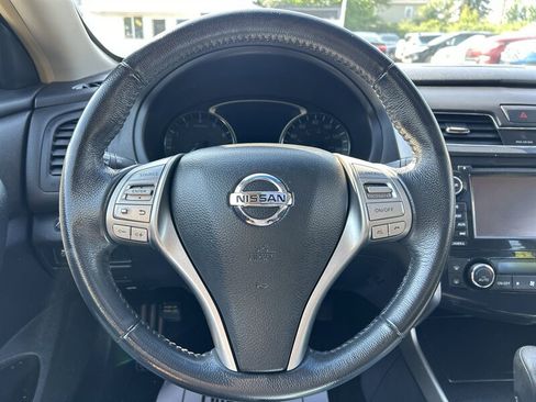 Used 2013 Nissan Altima 2.5 SV w/ 2.5SV Convenience Pkg FWD image 14