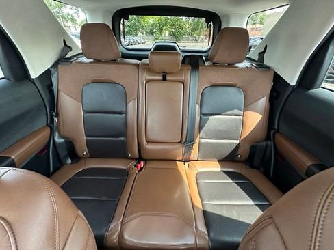 Used 2023 Ford Bronco Sport Badlands w/ Premium Package AWD/4WD image 31