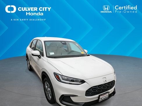 Used 2025 Honda HR-V LX image 1