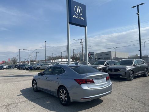Used 2016 Acura TLX w/ Technology Package image 9