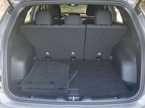 Used 2023 Jeep Compass Sport image 19