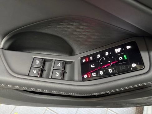 Used 2025 Audi A5 2.0T Prestige AWD/4WD image 9