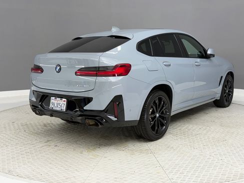 Certified 2024 BMW X4 xDrive30i w/ Premium Package AWD/4WD image 9