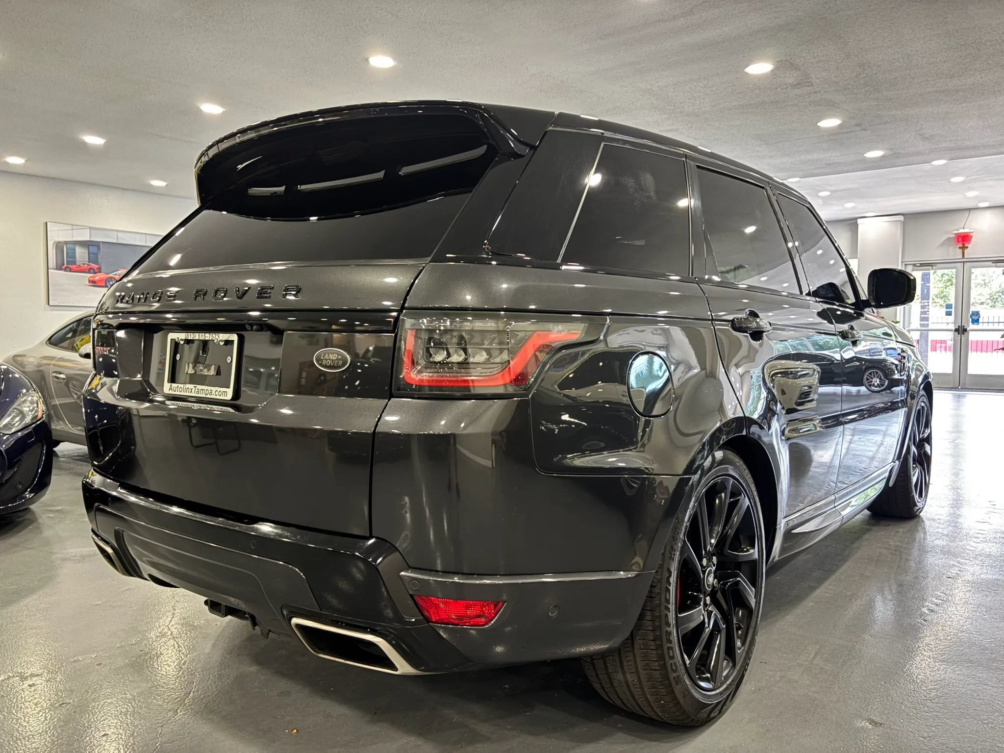 Used 2019 Land Rover Range Rover Sport HSE Dynamic AWD/4WD image 7