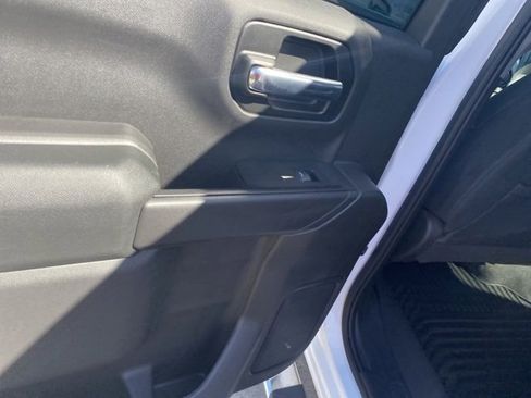 Used 2019 Chevrolet Silverado 1500 LT w/ All-Star Edition image 12