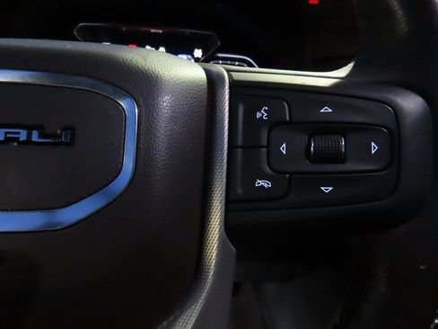 Used 2021 GMC Yukon XL Denali w/ Denali Ultimate Package image 39