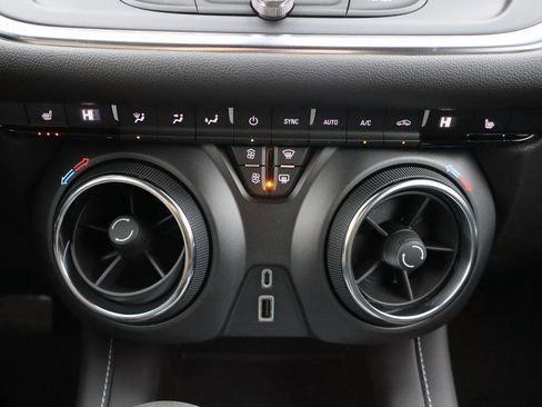 New 2026 Chevrolet Blazer LT image 12