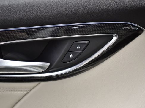 Used 2022 Buick Envision Preferred image 30