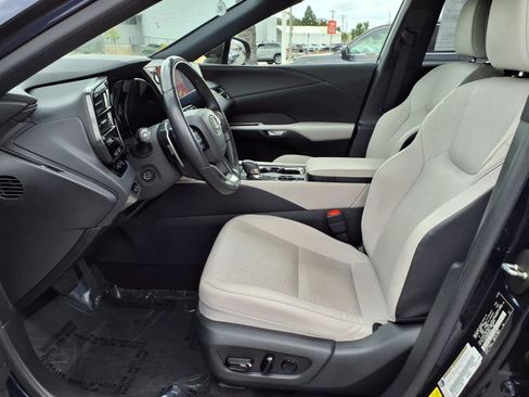 Used 2023 Lexus RX 350 Premium w/ Accessory Package (Z1) FWD image 17