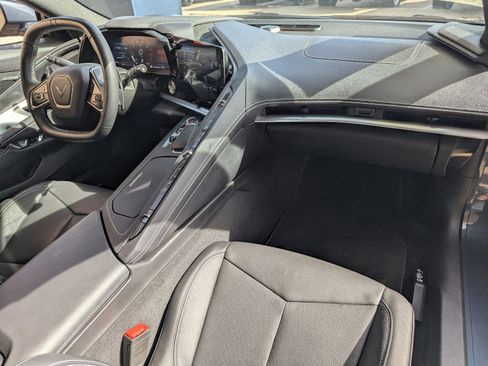 Used 2021 Chevrolet Corvette Stingray Coupe w/ Battery Protection Package image 16