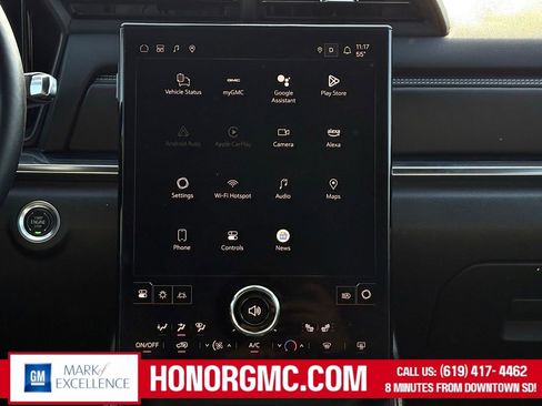 Used 2025 GMC Terrain Elevation image 28