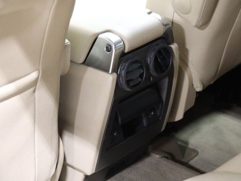 Used 2011 Land Rover Range Rover Sport HSE AWD/4WD image 40
