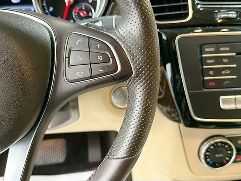 Used 2017 Mercedes-Benz GLE 350 w/ Premium 1 Package image 37