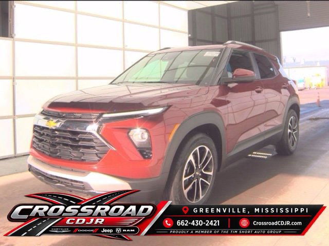 Used 2024 Chevrolet TrailBlazer LT FWD image 1
