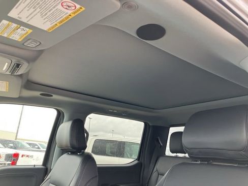 New 2025 Ford F250 Lariat w/ Lariat Ultimate Package image 32