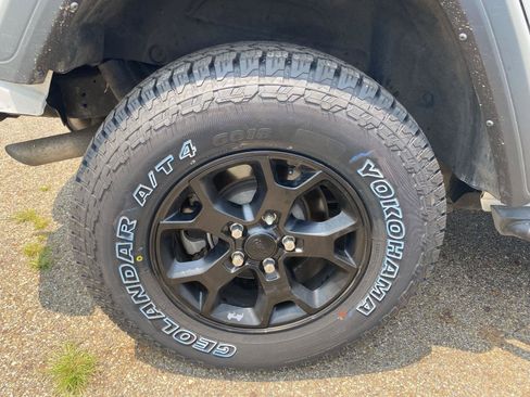 Used 2022 Jeep Wrangler Unlimited Sport AWD/4WD image 14