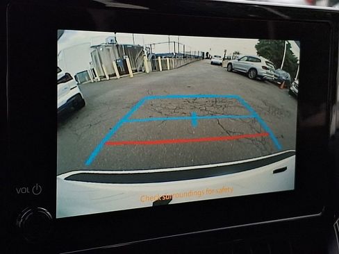 Used 2026 Toyota Corolla SE FWD image 15