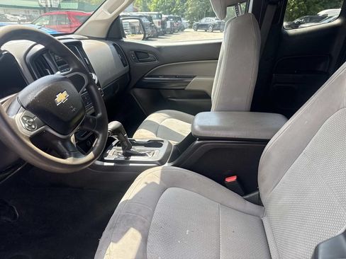 Used 2016 Chevrolet Colorado W/T w/ WT Convenience Package RWD image 17