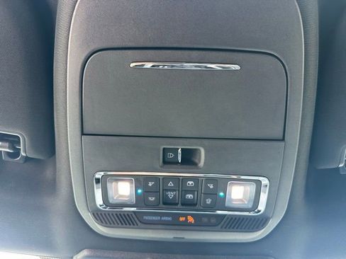 Certified 2023 Ford F150 Platinum w/ Equipment Group 701A High AWD/4WD image 31