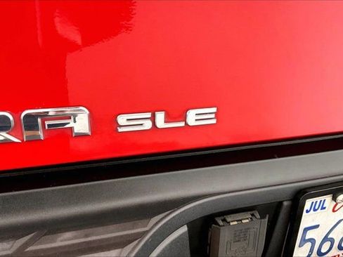 Used 2013 GMC Sierra 2500 SLE w/ HD SLE Premium Package AWD/4WD image 7