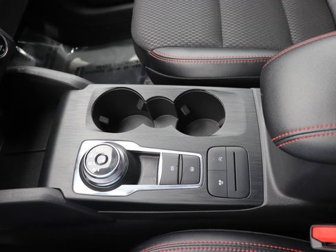 Used 2025 Ford Escape ST-Line Select AWD/4WD image 39