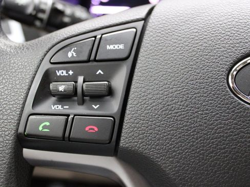 Used 2017 Hyundai Tucson SE w/ SE Popular Package 02 FWD image 17