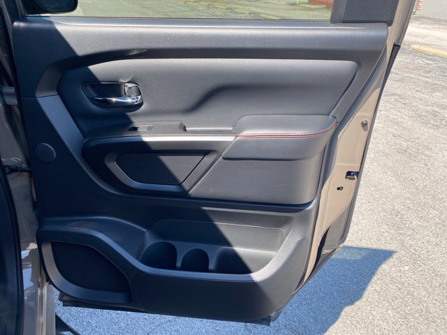 Used 2024 Nissan Titan PRO-4X w/ Pro-4x Convenience Package AWD/4WD image 22