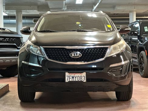 Used 2014 Kia Sportage LX image 8