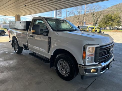 Used 2023 Ford F250 XL w/ XL Driver Assist Package image 3