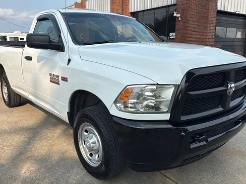 Used 2016 RAM 2500 Tradesman w/ Power & Remote Entry Group RWD image 7