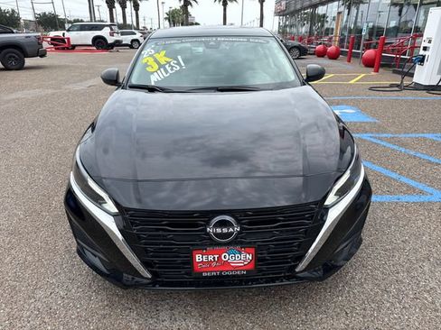 Used 2025 Nissan Altima 2.5 S FWD image 2
