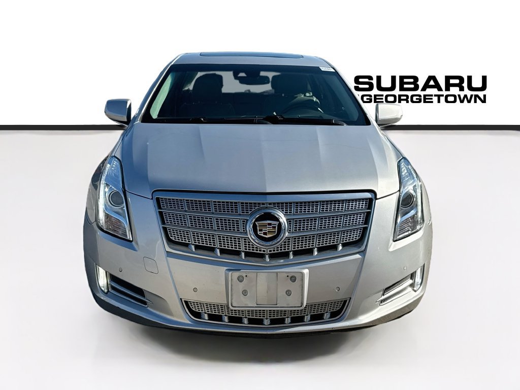 Used 2013 Cadillac XTS Premium FWD image 2