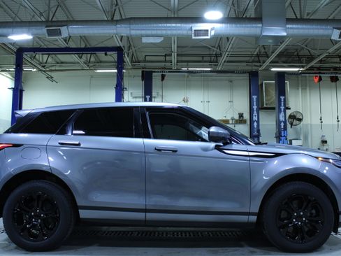 Used 2020 Land Rover Range Rover Evoque S image 30