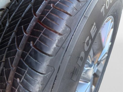 Certified 2024 Nissan Rogue S image 19