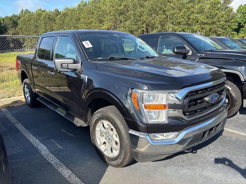 Certified 2022 Ford F150 XLT w/ Equipment Group 301A Mid AWD/4WD image 2