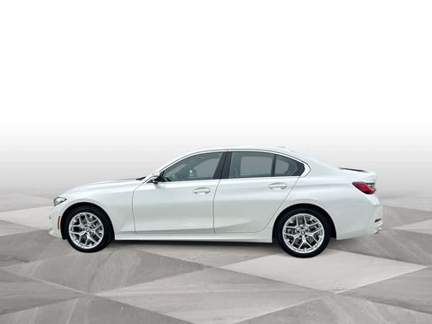 Used 2026 BMW 330i xDrive Sedan w/ Convenience Package AWD/4WD image 5