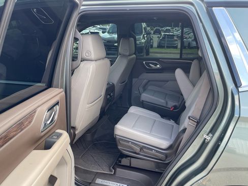 Used 2023 Chevrolet Tahoe LT RWD image 18
