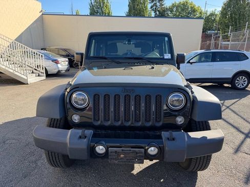 Used 2015 Jeep Wrangler Sport AWD/4WD image 2