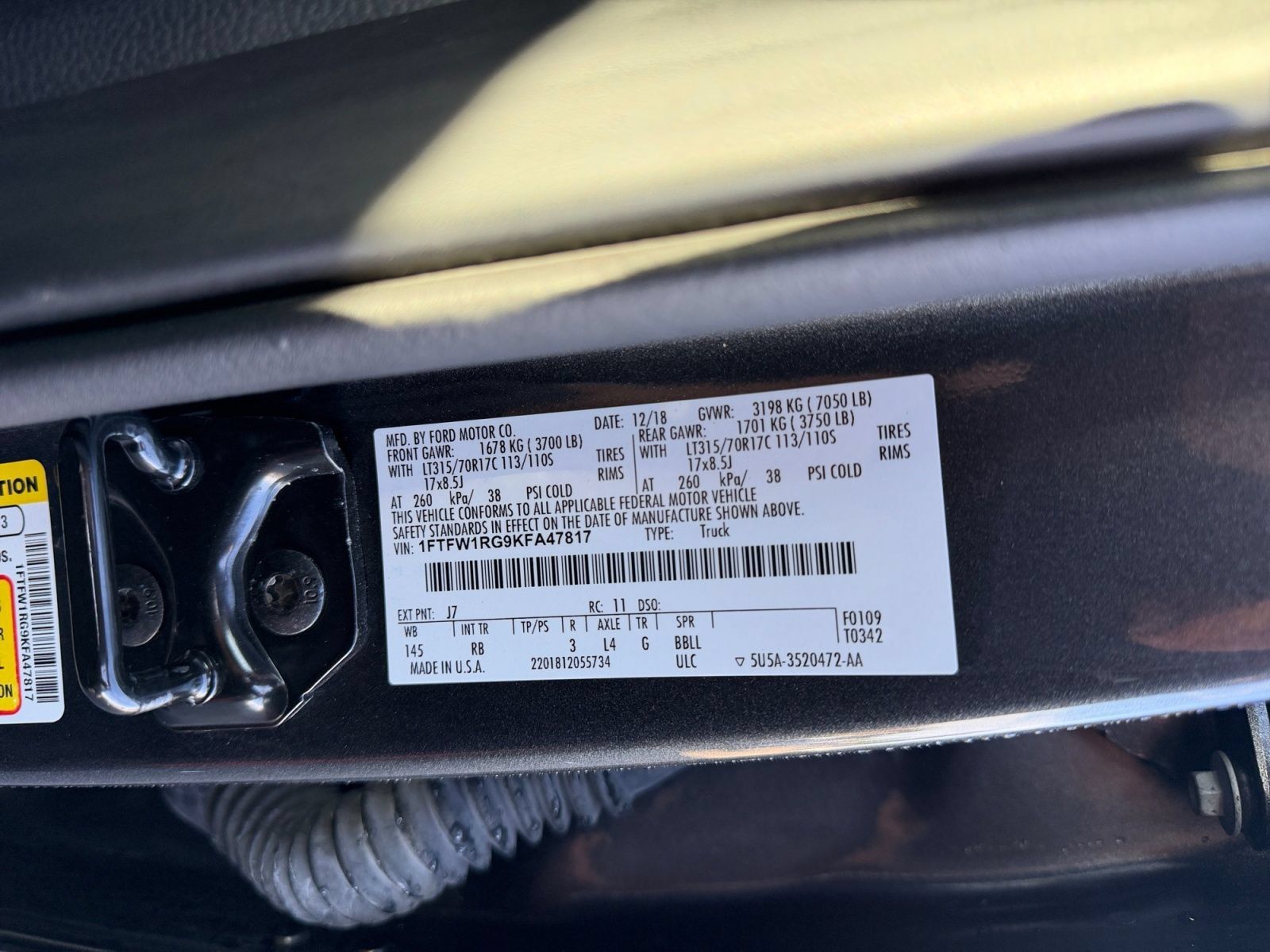 Used 2019 Ford F150 Raptor w/ Equipment Group 802A Luxury AWD/4WD image 48