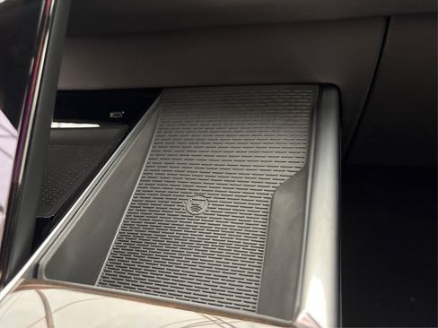 New 2025 Cadillac Escalade ESV Sport Platinum image 33